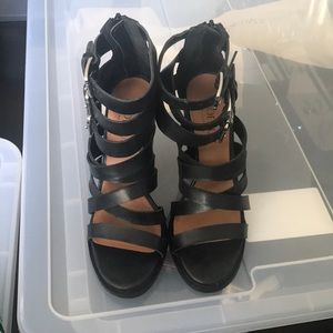 NBW: Shoe Cult Fervor Sandal